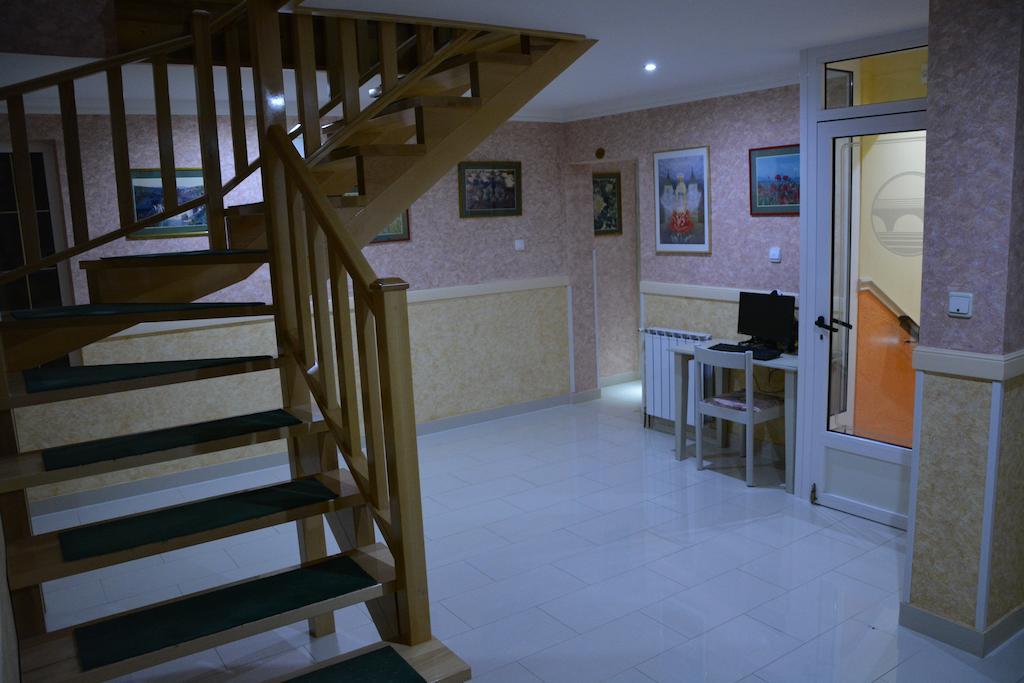 يوبوسكي Motel Most المظهر الخارجي الصورة